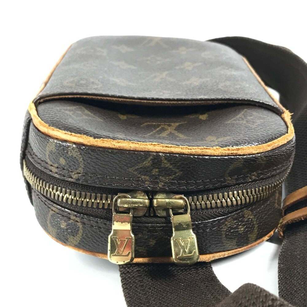LOUIS VUITTON Authentic Brown Monogram Canvas Pochette Shoulder Bag - Picture 6 of 16